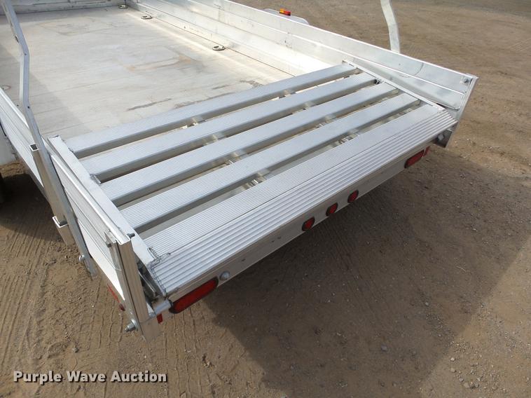 image for item DB5018 2012 Aluma 6812H73T utility trailer