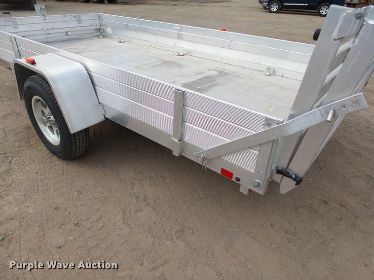 image for item DB5018 2012 Aluma 6812H73T utility trailer