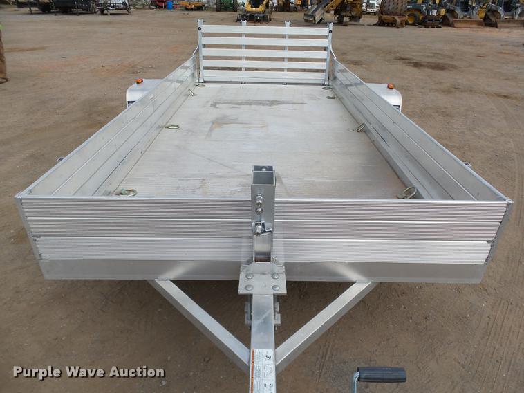 image for item DB5018 2012 Aluma 6812H73T utility trailer
