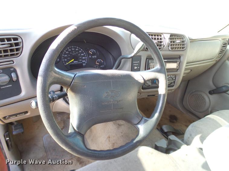 image for item DB5021 1998 Chevrolet S10 pickup truck