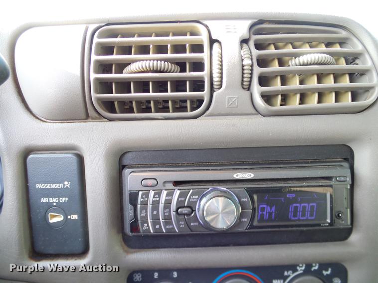 image for item DB5021 1998 Chevrolet S10 pickup truck