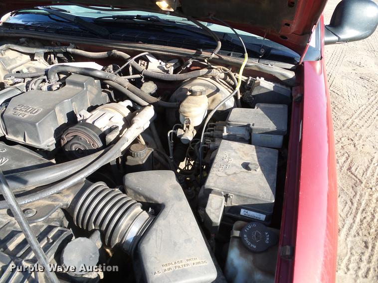 image for item DB5021 1998 Chevrolet S10 pickup truck