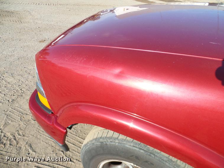 image for item DB5021 1998 Chevrolet S10 pickup truck