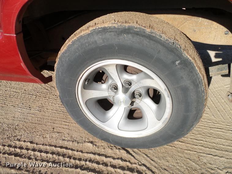 image for item DB5021 1998 Chevrolet S10 pickup truck