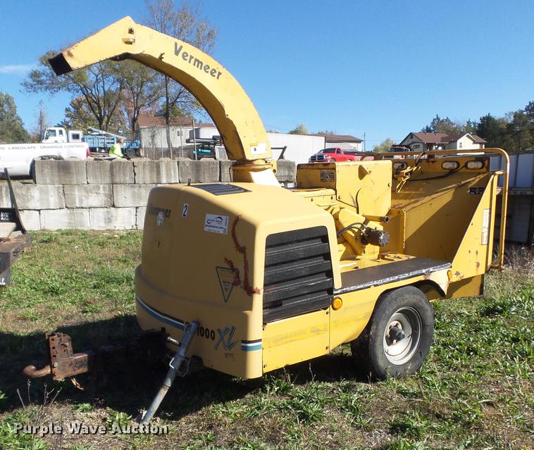image for item DB6353 (2) Vermeer BC1000XL wood chippers