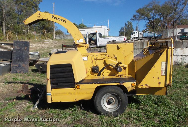 image for item DB6353 (2) Vermeer BC1000XL wood chippers