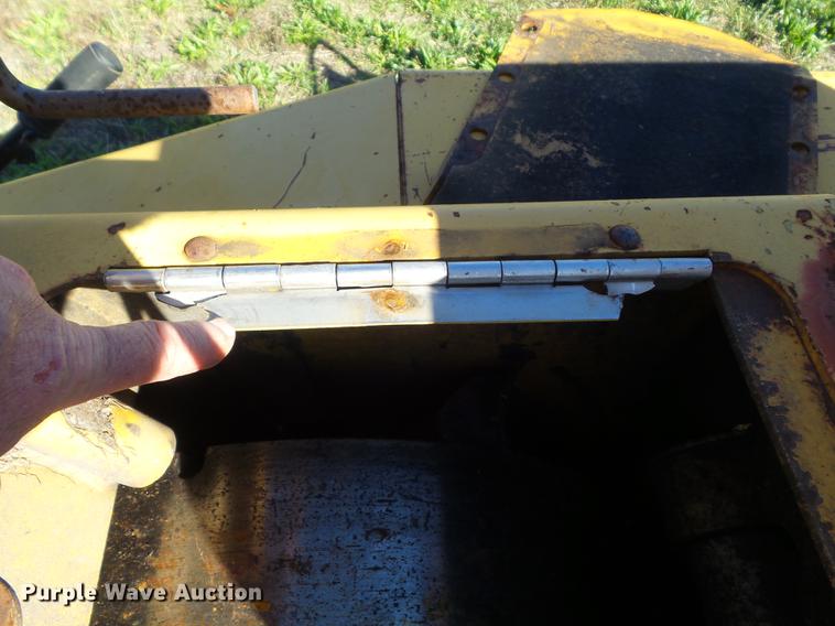 image for item DB6353 (2) Vermeer BC1000XL wood chippers