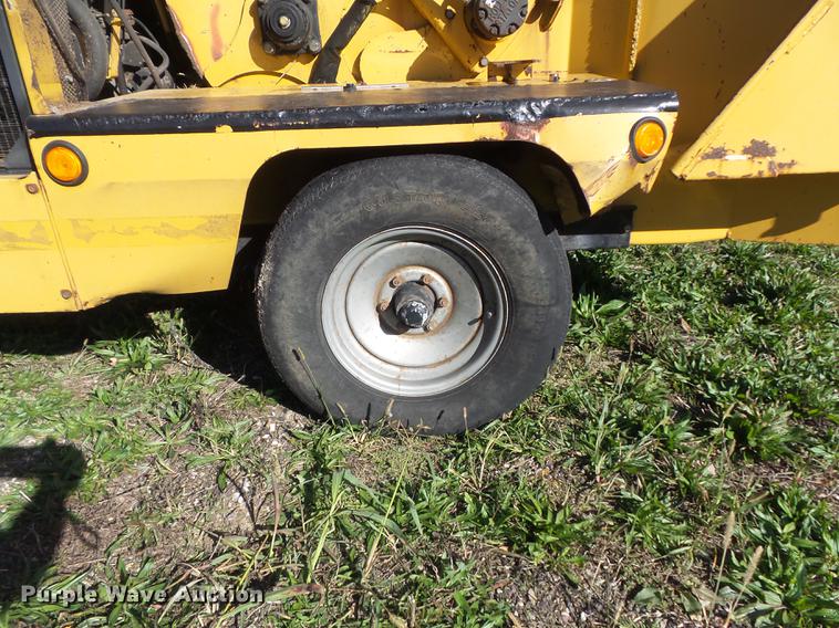 image for item DB6353 (2) Vermeer BC1000XL wood chippers