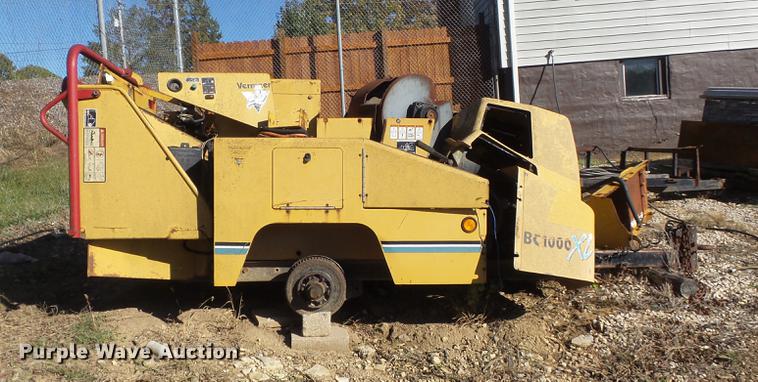 image for item DB6353 (2) Vermeer BC1000XL wood chippers