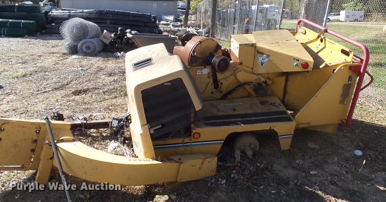 image for item DB6353 (2) Vermeer BC1000XL wood chippers