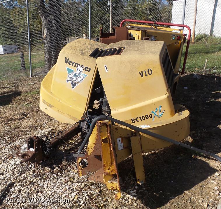 image for item DB6353 (2) Vermeer BC1000XL wood chippers