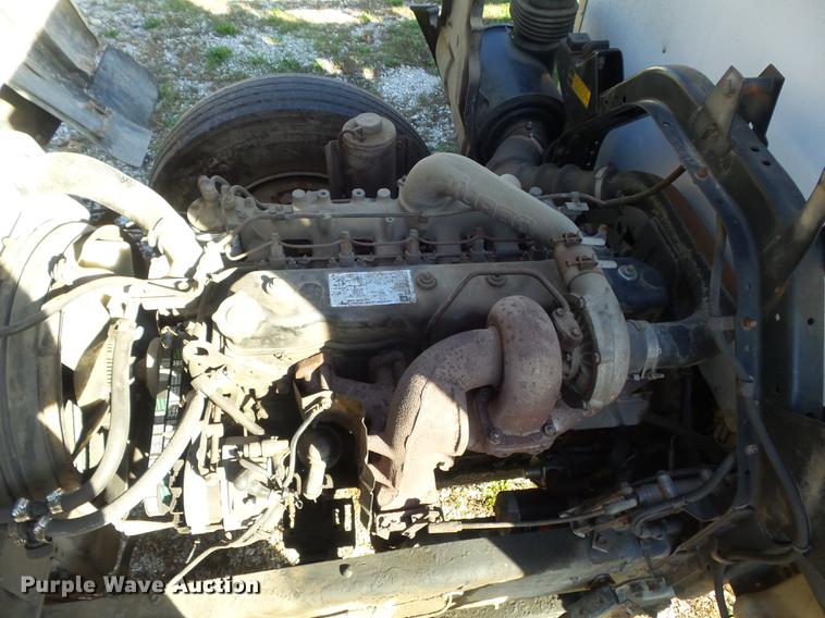 image for item DB6354 1990 Isuzu FTR flatbed truck with crane