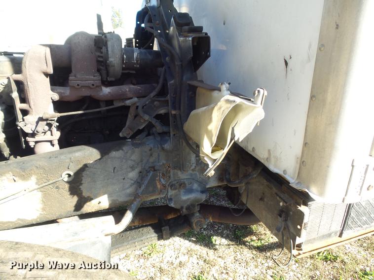 image for item DB6354 1990 Isuzu FTR flatbed truck with crane