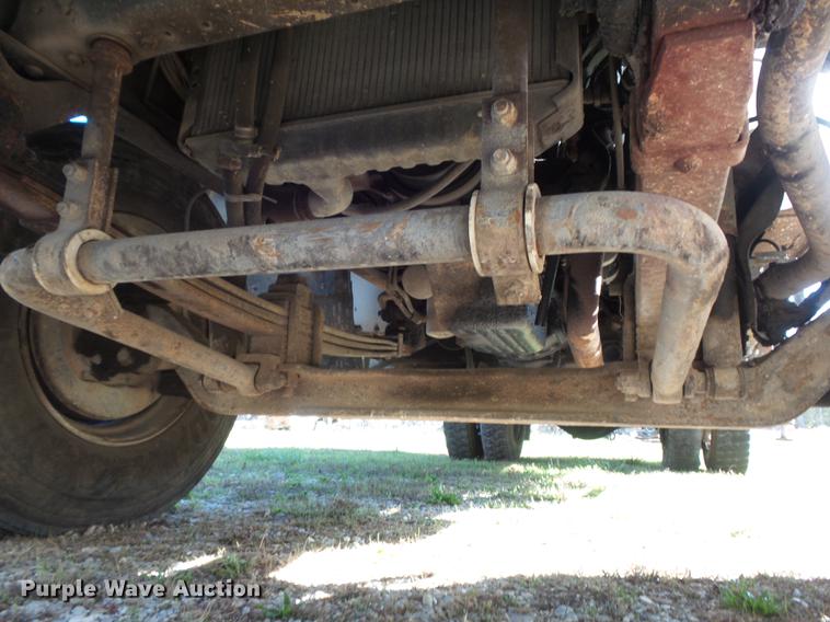 image for item DB6354 1990 Isuzu FTR flatbed truck with crane