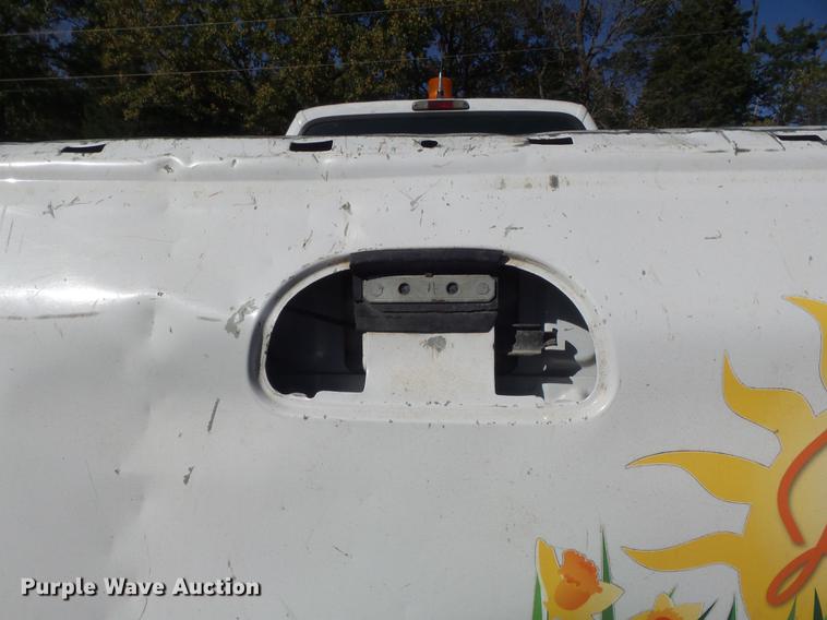 image for item DB6355 2001 Ford F250 Super Duty XL pickup truck