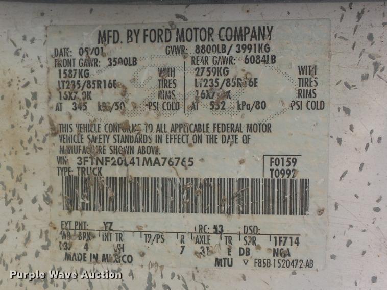 image for item DB6355 2001 Ford F250 Super Duty XL pickup truck