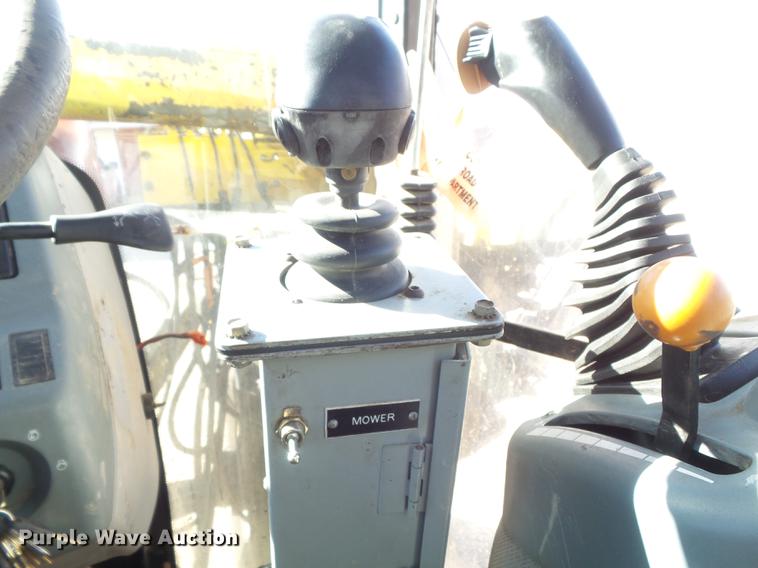 image for item DB6356 2001 Case IH MX110 MFWD tractor