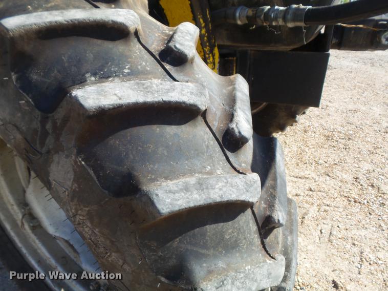 image for item DB6356 2001 Case IH MX110 MFWD tractor