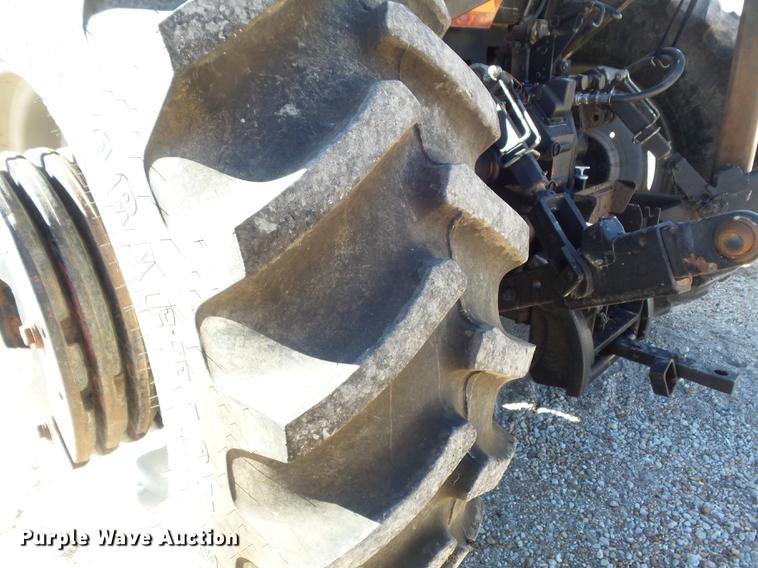 image for item DB6356 2001 Case IH MX110 MFWD tractor