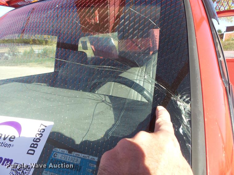 image for item DB6357 1995 Dodge Ram 3500 bucket truck