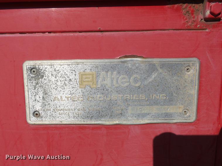 image for item DB6357 1995 Dodge Ram 3500 bucket truck