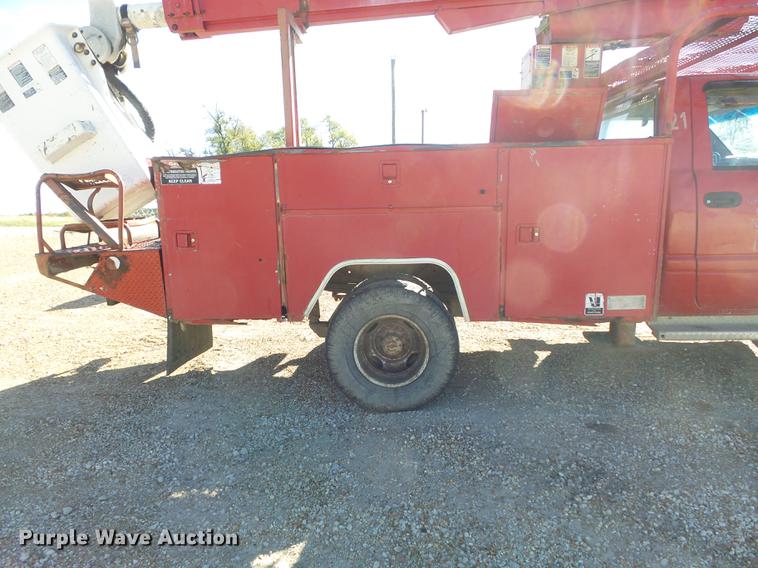 image for item DB6357 1995 Dodge Ram 3500 bucket truck