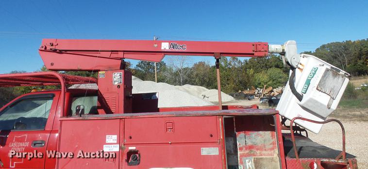 image for item DB6357 1995 Dodge Ram 3500 bucket truck