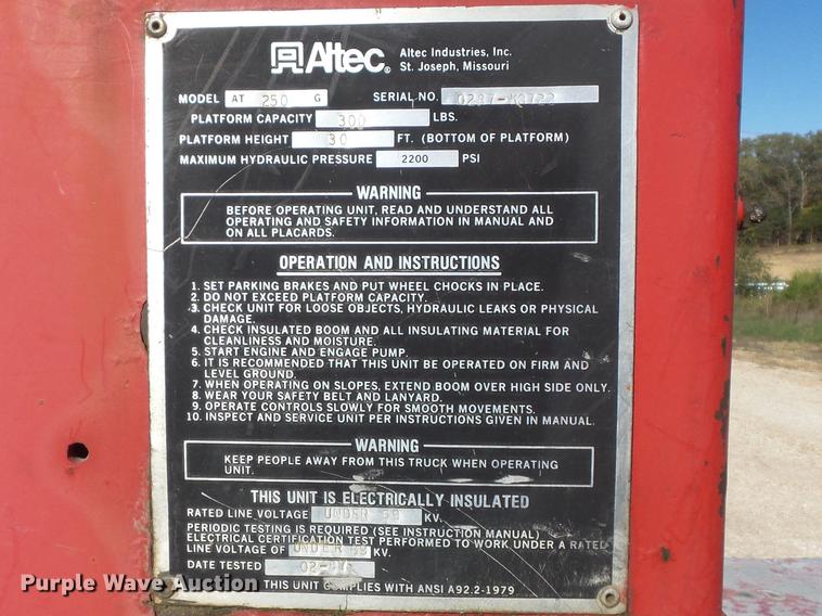 image for item DB6357 1995 Dodge Ram 3500 bucket truck