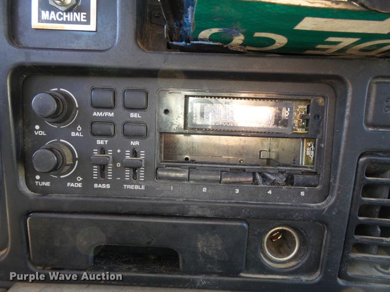 image for item DB6357 1995 Dodge Ram 3500 bucket truck