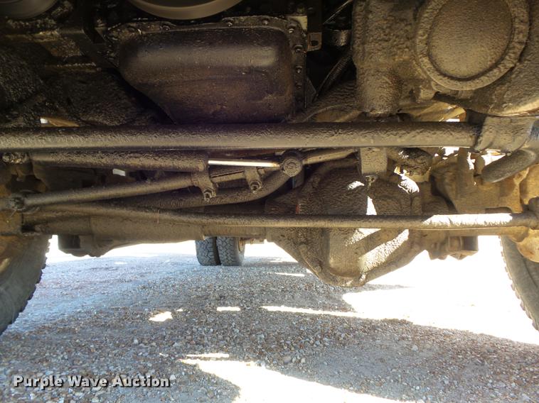 image for item DB6357 1995 Dodge Ram 3500 bucket truck