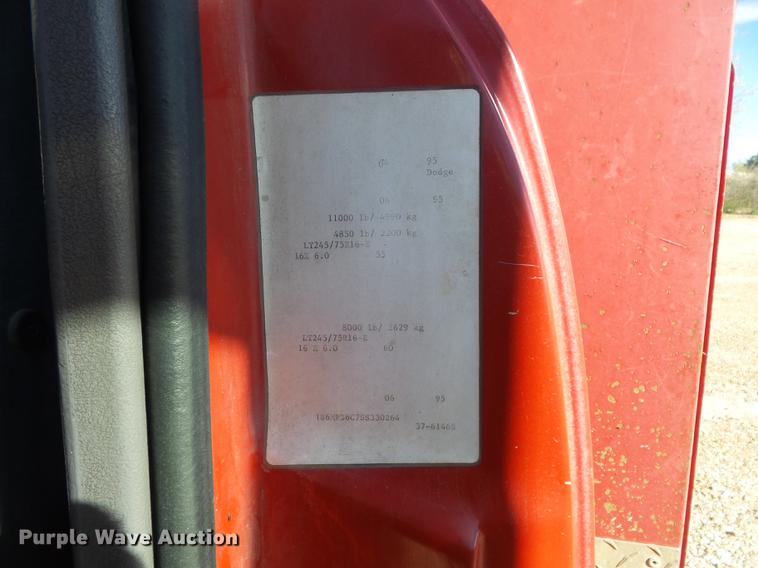 image for item DB6357 1995 Dodge Ram 3500 bucket truck