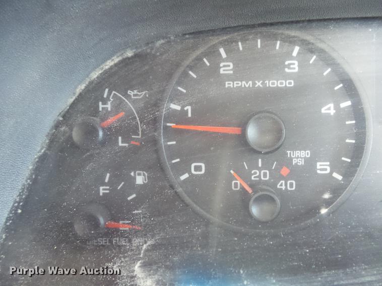 image for item DB6361 2006 Ford F350 Super Duty XL flatbed pickup truck