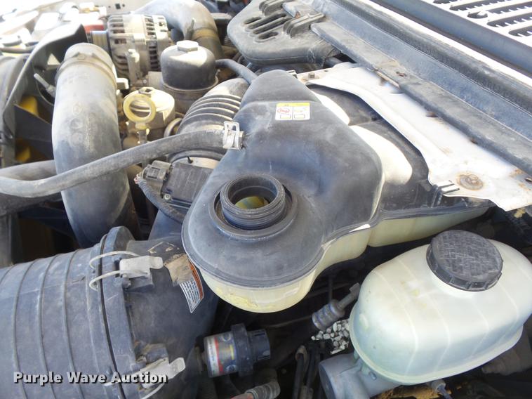 image for item DB6361 2006 Ford F350 Super Duty XL flatbed pickup truck