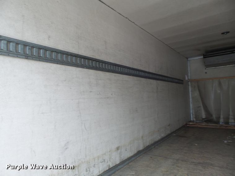 image for item DB6386 1998 Isuzu FTR refrigerated truck