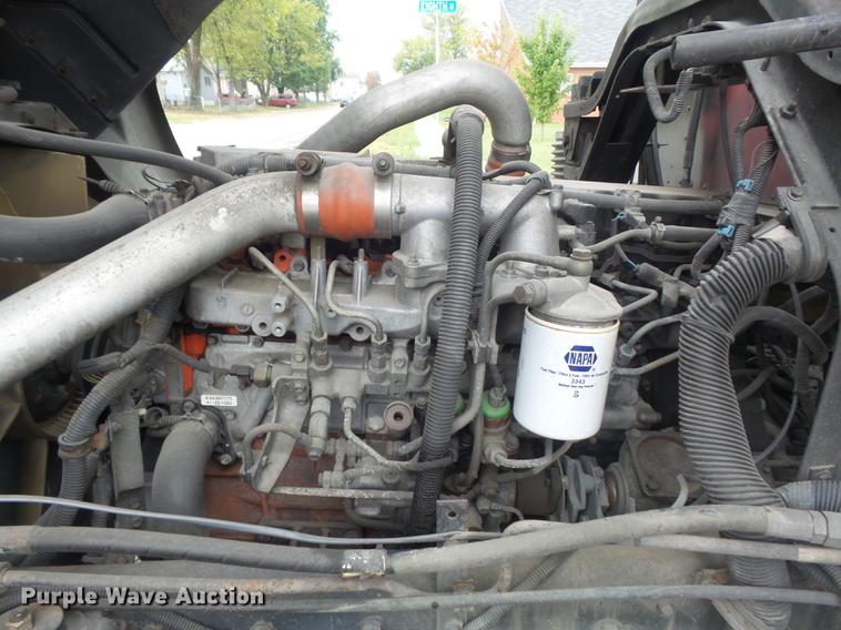 image for item DB6386 1998 Isuzu FTR refrigerated truck