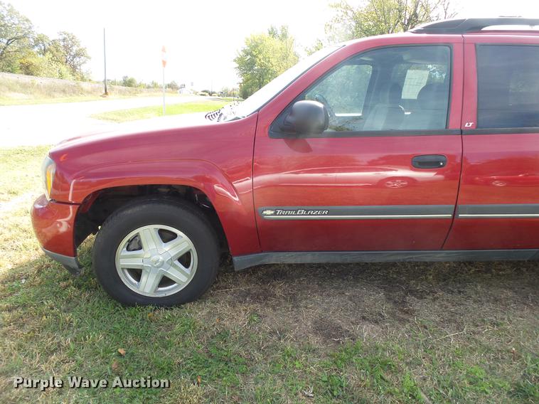 image for item DB7359 2002 Chevrolet TrailBlazer LT SUV