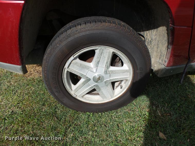 image for item DB7359 2002 Chevrolet TrailBlazer LT SUV