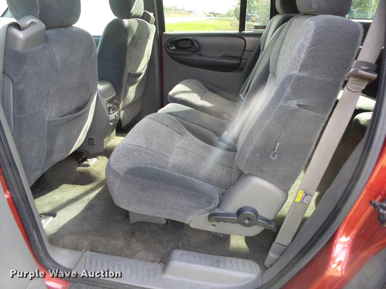 image for item DB7359 2002 Chevrolet TrailBlazer LT SUV