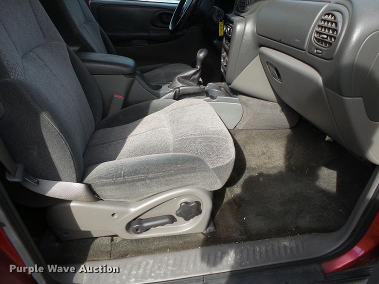 image for item DB7359 2002 Chevrolet TrailBlazer LT SUV