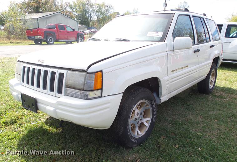 image for item DB7360 1997 Jeep Grand Cherokee SUV