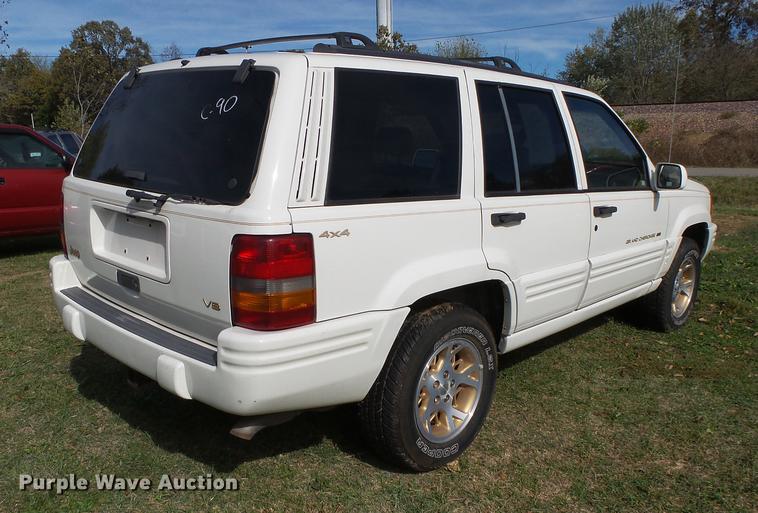 image for item DB7360 1997 Jeep Grand Cherokee SUV