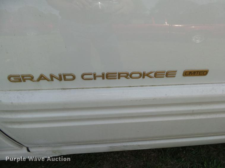 image for item DB7360 1997 Jeep Grand Cherokee SUV