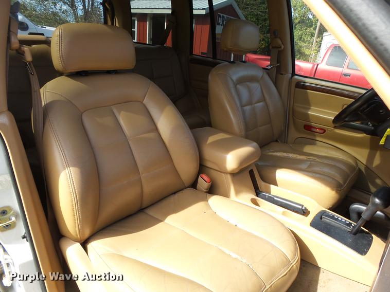 image for item DB7360 1997 Jeep Grand Cherokee SUV