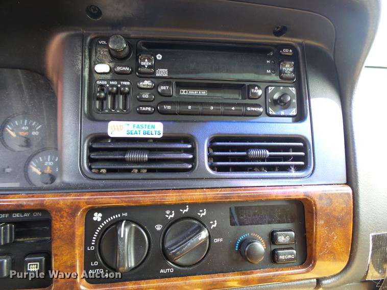 image for item DB7360 1997 Jeep Grand Cherokee SUV