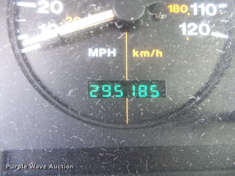 image for item DB7360 1997 Jeep Grand Cherokee SUV