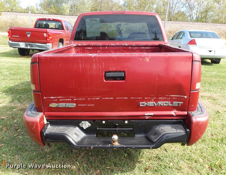 image for item DB7362 1997 Chevrolet S10 Ext. Cab pickup truck