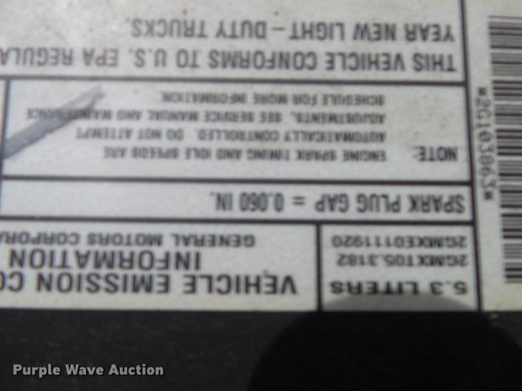 image for item DB7363 2002 Chevrolet Avalanche 1500 Crew Cab pickup truck