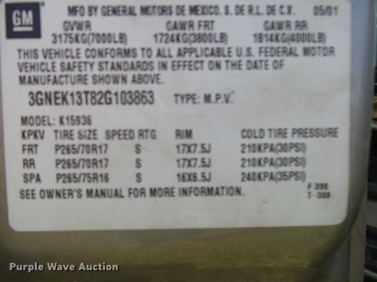 image for item DB7363 2002 Chevrolet Avalanche 1500 Crew Cab pickup truck