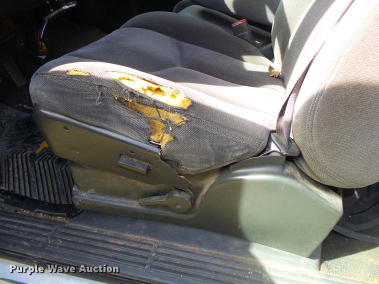 image for item DB7364 2004 GMC Sierra 2500HD Ext. Cab pickup truck