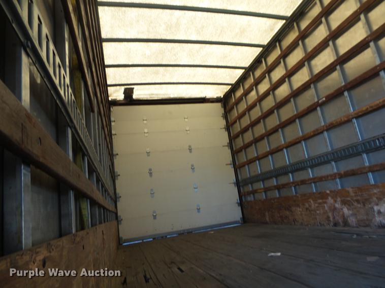 image for item DB7365 2001 International 4700 box truck